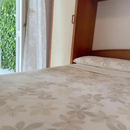 Melody Apartment *